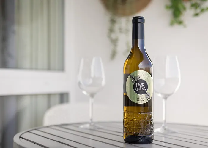 Home2book Main Walkway * كوراليهو